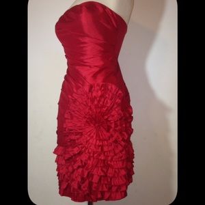 👠👠Cache Red Strapless Cocktail Dress....Size 6👠